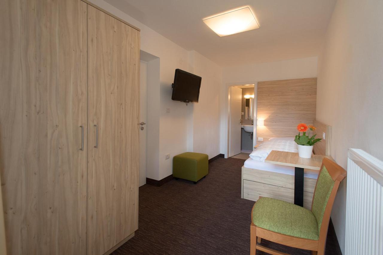 Hotel Stifter Lutago Exterior foto