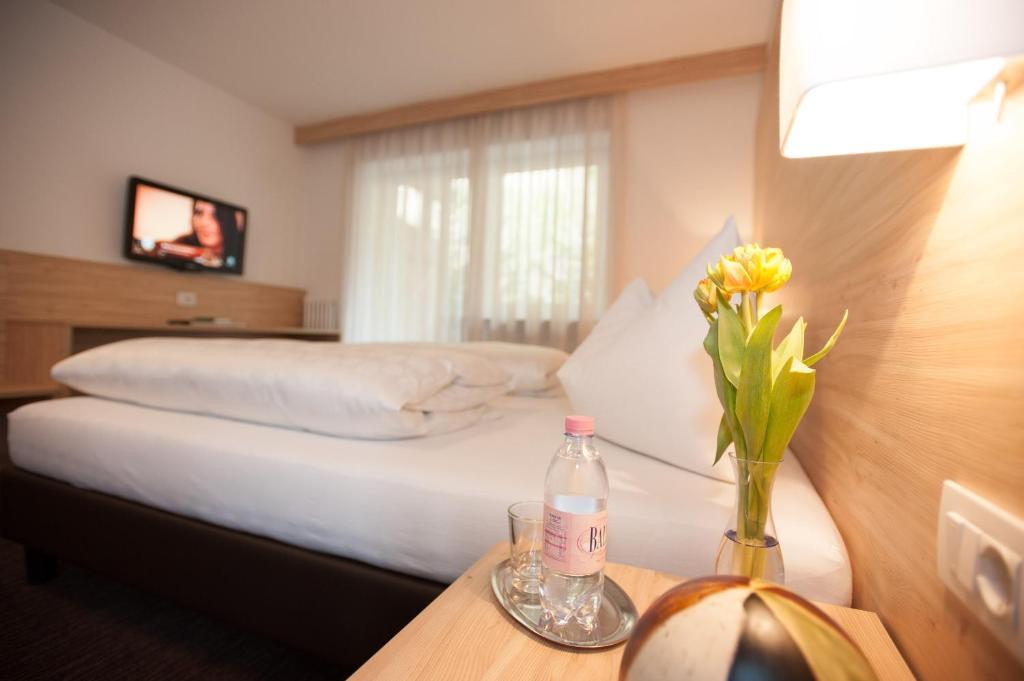 Hotel Stifter Lutago Habitación foto